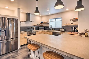 Modern Missoula Home ~ 2 Miles to Downtown!
