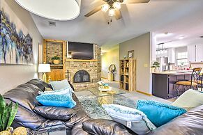 Dock & Private Pool: Lake Palo Pinto Retreat!