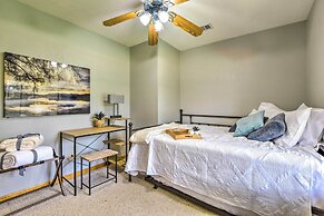 Dock & Private Pool: Lake Palo Pinto Retreat!