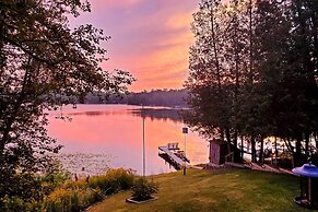 Lakefront Hideaway w/ Dock, Kayaks, Fire Pit!