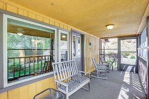 Peaceful Mars Hill Home w/ Porch & Mountain Views