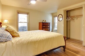 Peaceful Mars Hill Home w/ Porch & Mountain Views