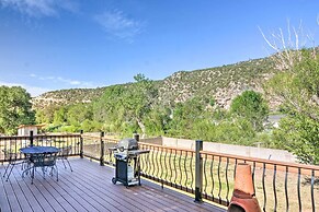 Mom's Place in Jemez - 1 Mi to Hot Spring
