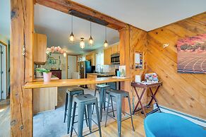 Stunning Golden Home w/ Deck ~ 35 Mi to Denver!