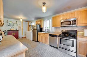 Stunning Golden Home w/ Deck ~ 35 Mi to Denver!