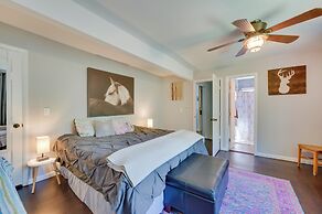 Stunning Golden Home w/ Deck ~ 35 Mi to Denver!