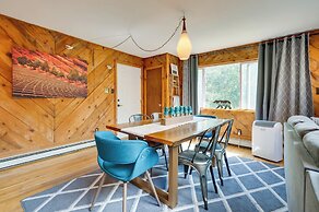 Stunning Golden Home w/ Deck ~ 35 Mi to Denver!