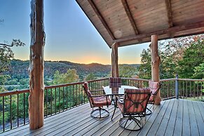 Mountain View Hideaway w/ Outdoor Fireplace!