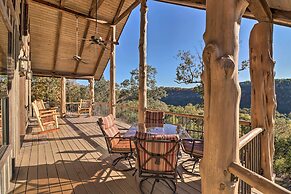 Mountain View Hideaway w/ Outdoor Fireplace!