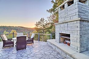 Mountain View Hideaway w/ Outdoor Fireplace!