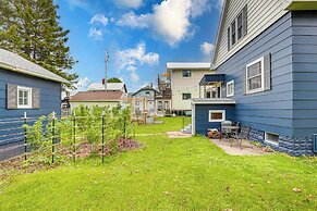 Ontonagon Home w/ Fire Pit - Steps to Beach!