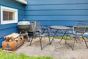 Ontonagon Home w/ Fire Pit - Steps to Beach!