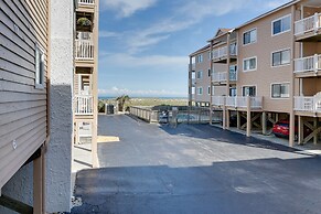 Oceanfront Carolina Beach Condo w/ Pool & Views!