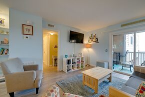 Oceanfront Carolina Beach Condo w/ Pool & Views!