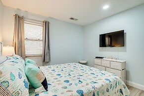 North Topsail Beach Vacation Rental w/ Pool Access