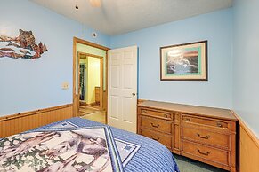 Peaceful Bryson City Cabin - Fire Pit & Hot Tub!