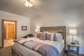 Flathead Lake Getaway w/ Balcony, Fireplace!