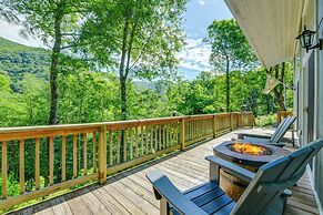 Pet-friendly Home w/ Deck + Mountain Views!