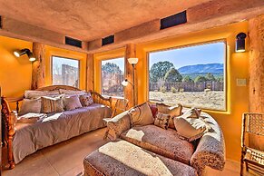 Peaceful New Mexico Retreat w/ Panoramic Mtn Views
