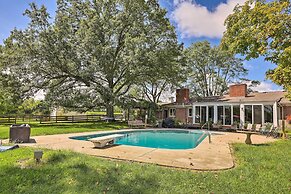 Peaceful Lebanon Farmhouse/ranch w/ Pool!