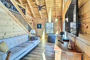 Peaceful Free Union Cabin w/ Deck & Mtn Views