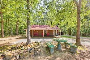 Arkansas Log Cabin Rental Near Lake Greeson!