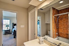 Pet-friendly Lubbock Home w/ Yard - 6 Mi to TTU