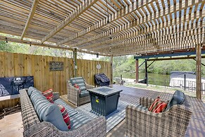 Game Room & Private Pool: Home in Hot Springs!