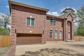 Game Room & Private Pool: Home in Hot Springs!