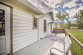 Lovely Thermopolis Home < 3 Mi to Hot Springs