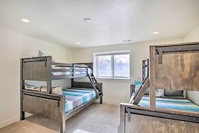 Scenic Eden Gem w/ Hot Tub ~ 6 Mi to Ski Area