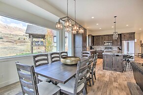 Scenic Eden Gem w/ Hot Tub ~ 6 Mi to Ski Area