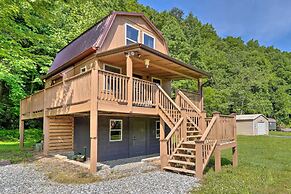 Peaceful Murphy Retreat With Grill & River Views!