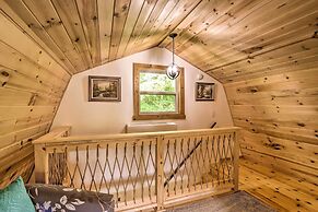 Peaceful Murphy Retreat With Grill & River Views!