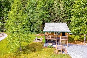 Peaceful Murphy Retreat With Grill & River Views!