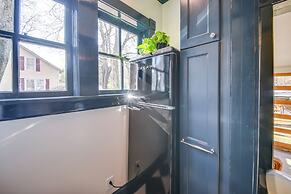 Radiant Gloucester House w/ Private Porch!