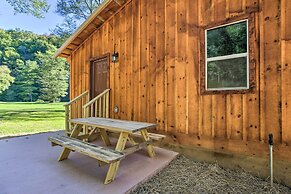 Silver Creek Cabin w/ Hiking < 1 Mi to Town!