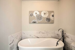 Private Pool & Hot Tub: Richardson Family Retreat!