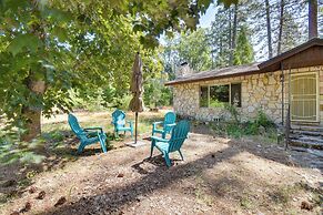 Riverfront Home Near Yosemite National Park!