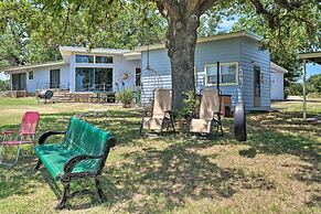 Rustic Lake Buchanan Hideaway w/ Game Room & Grill