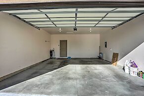 Sleek & Modern Townhome ~ 11 Mi to Dtwn Boise