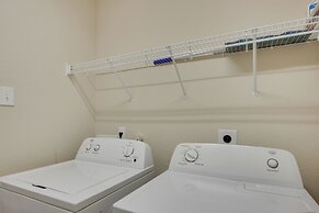 San Antonio Getaway w/ Deck, Fenced-in Yard!