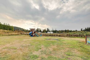 Serene Sequim Retreat w/ Deck: Pets Welcome!