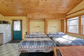 Pet-friendly Smoky Mountain Cabin: Hunt & Fish!