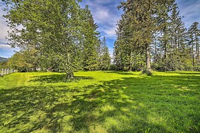 Riverside North Bend Oasis: Stunning Mountain View