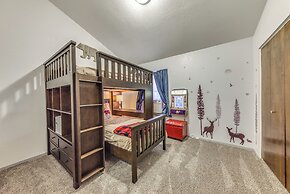 Hike, Golf & Explore: Ruidoso Retreat w/ Deck!