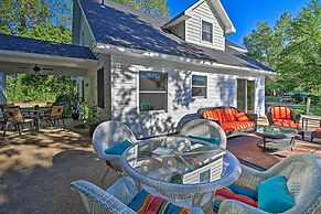 'riverside Hide-a-way' w/ Patio, Bbq, Fishing Pier