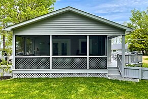 Urbanna Cottage w/ Private Yard & Water Views