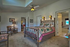 'the Fishing House' Buena Vista Home w/ Mtn Views!