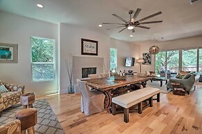 Walk to Lake Austin: Spacious Getaway w/ Patio